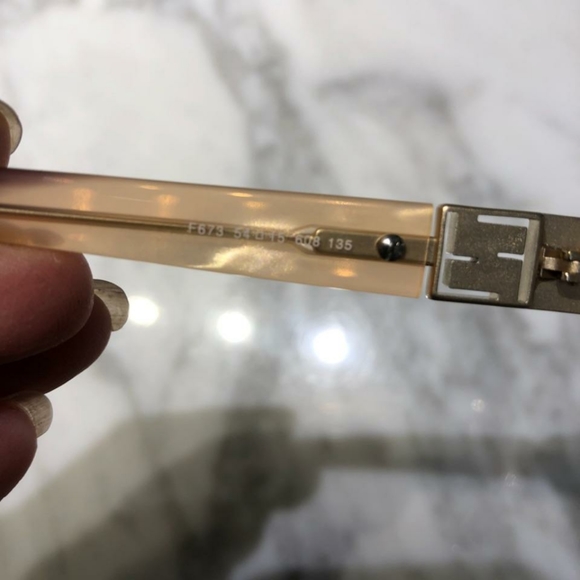 Fendi eyeglasses - Picture 5 of 7